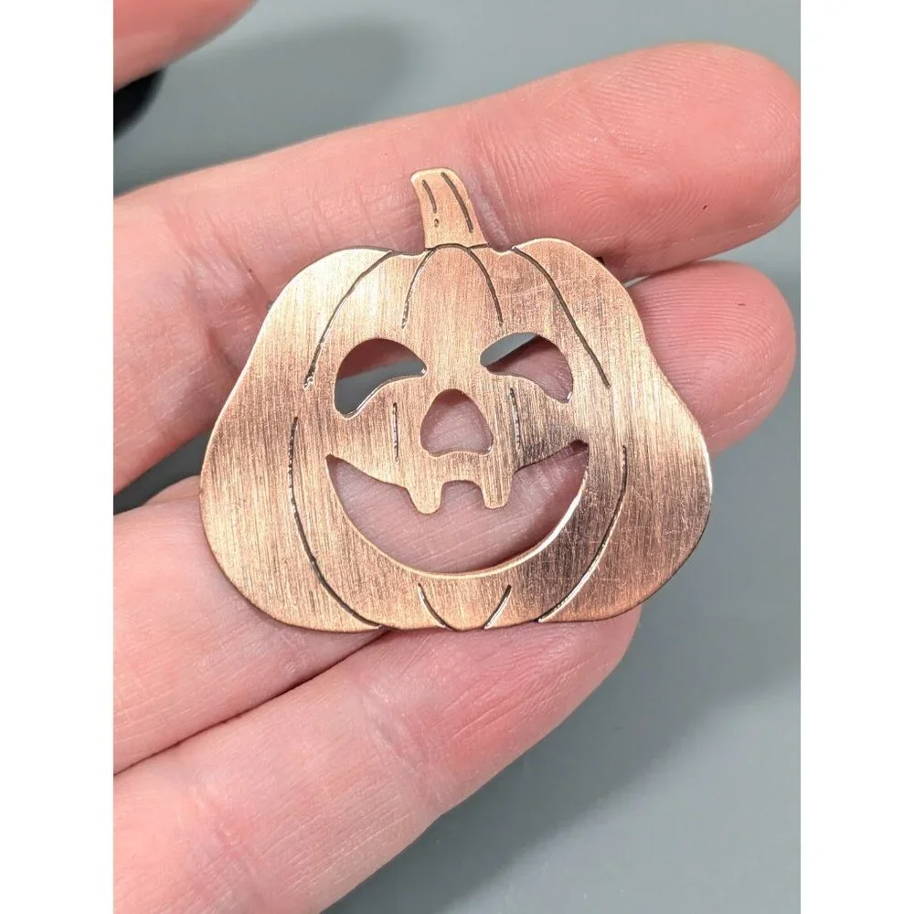 Copper Tone Halloween Pumpkin Jack‎ O Lantern Metal Pin Brushed